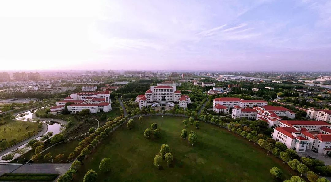 毕业季 | | yesterday once more_旅游学院