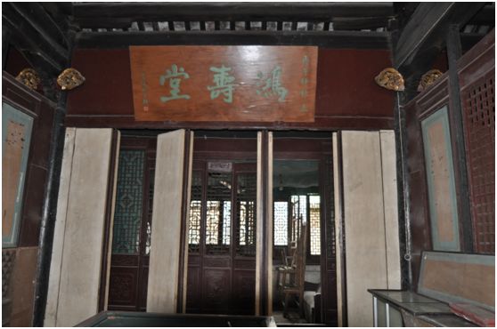 原来黎里也可以古灵精怪