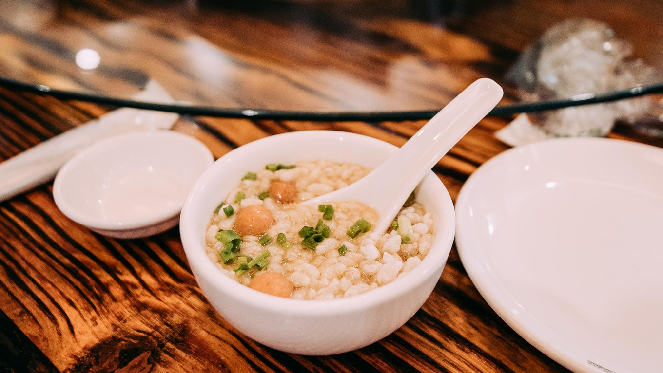 原创别以为桂林只有米粉还有你所不知道的油茶和啤酒鱼