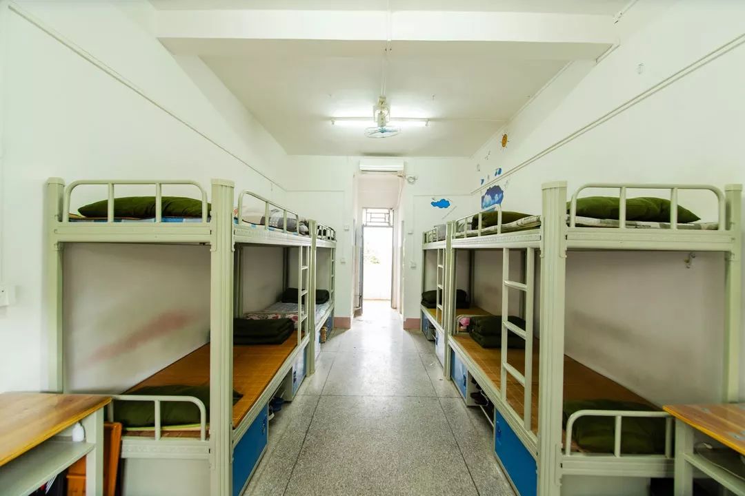 博罗中学宿舍图片
