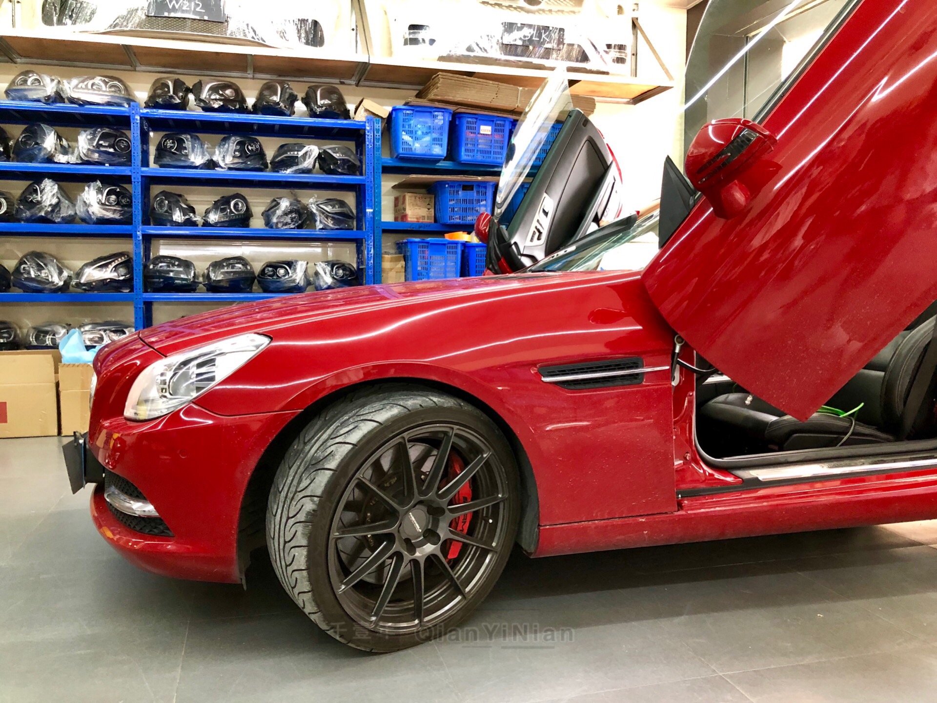 奔驰slk350改装历程外观造型改造升级