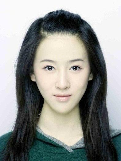 她15岁高考状元创中戏记录,酷似章子怡,拍戏当模特却始终不红