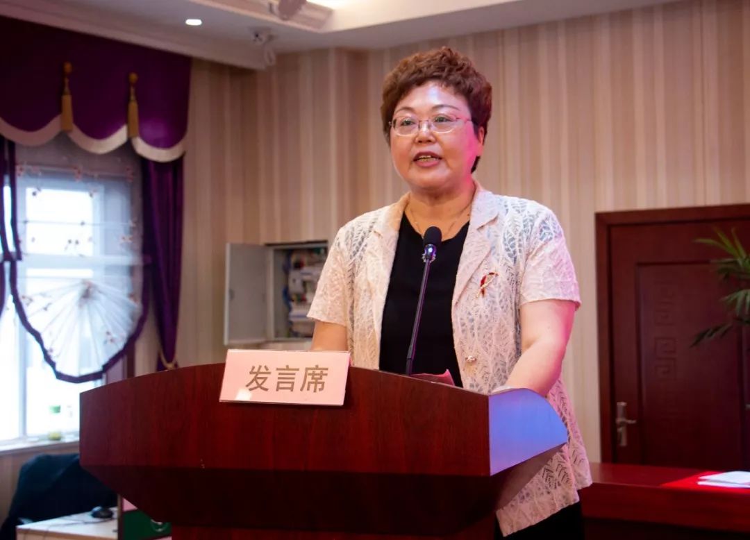 秘书长:陈今荣副会长:张小平,张红梅,张素艳,罗玉萍,姚敏菊,胡亚娥