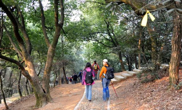 经典徒步623周末杭州环西湖群山毅行国内十大经典徒步线路之一