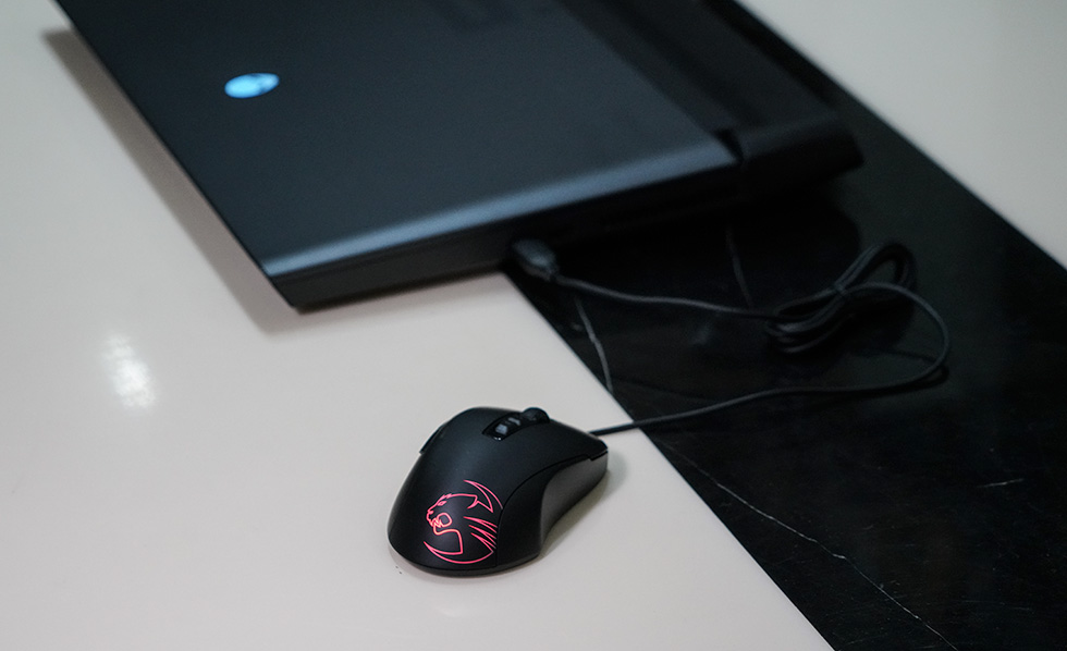 延续优异的握持手感冰豹konepuresel开箱轻体验