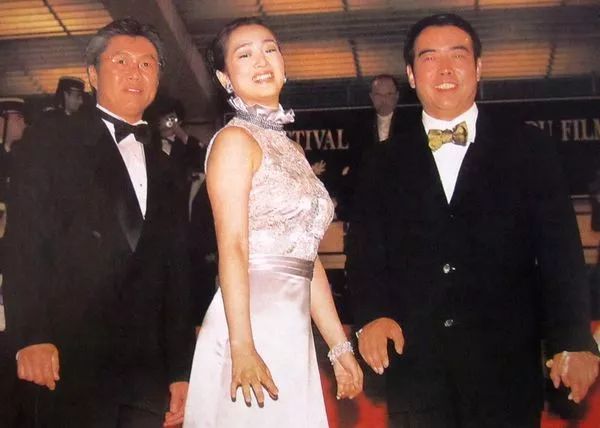 私荐巩俐再婚了从口红到男人她都挺会挑的