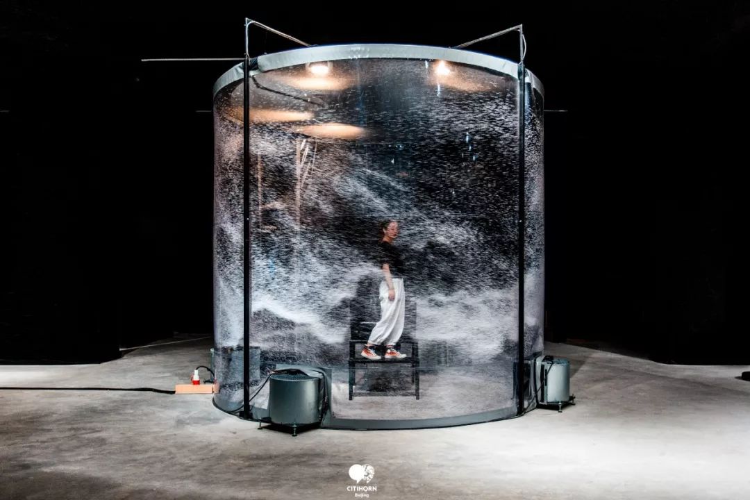 798邀请你来做一日的临时演员今日你就是主角