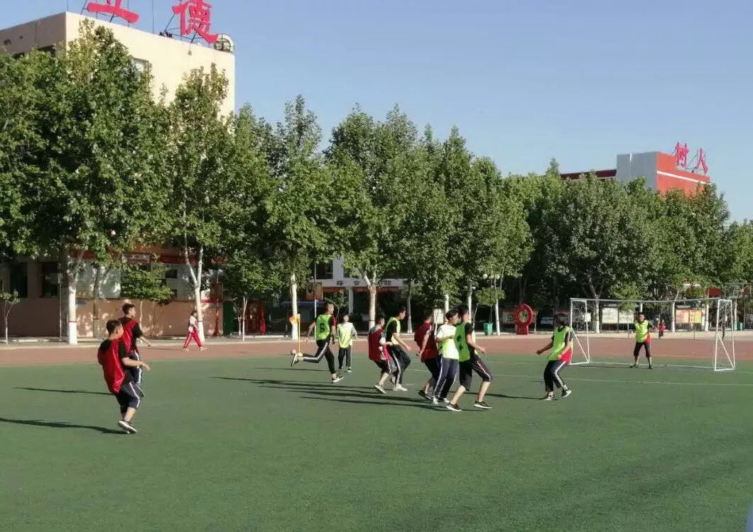 踢出火热的精神宁晋十一中第二届校园班级足球联赛圆满落幕