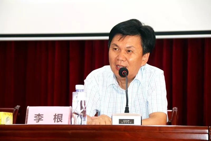 邀请了中国热带农业科学院南亚热带作物研究所副研究员吴青松进行授课