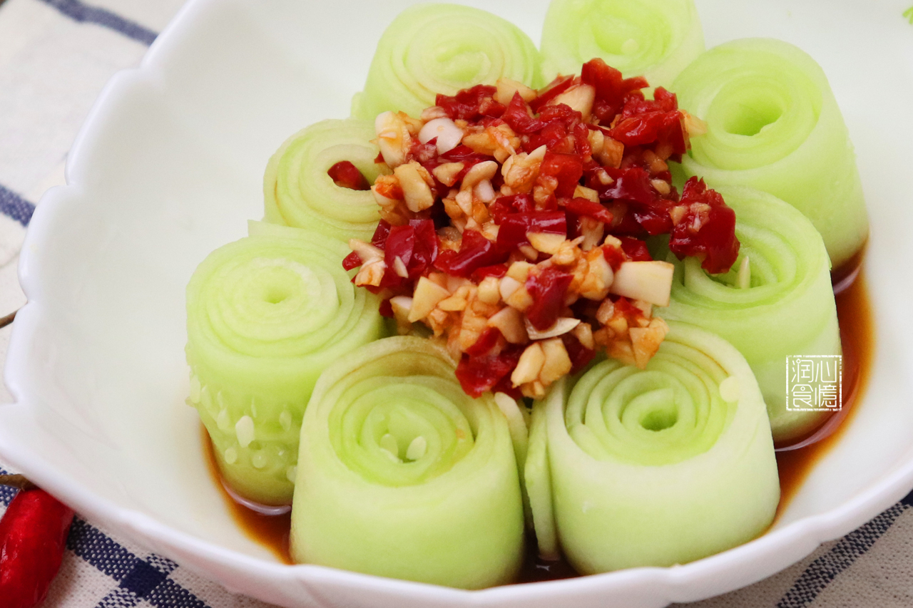 原创凉拌黄瓜的创意吃法比吃肉还过瘾简单3步就上桌宴客有面子