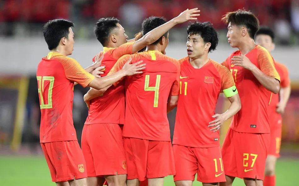 后郑智时代国足终迎新核心 15年前他从泰达启航_蒿俊闵