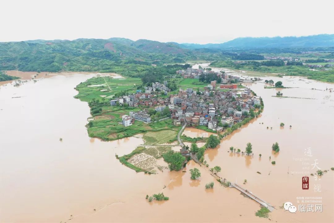 航拍连续暴雨临武多地涨水受灾