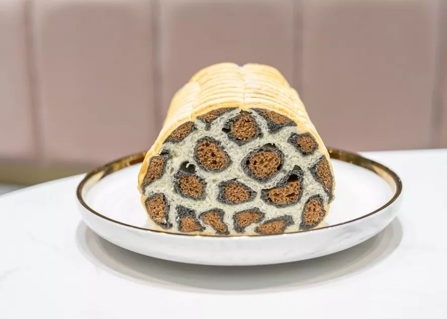 彩虹吐司以前只能在ins上看到的彩虹吐司,现在重庆也有了!