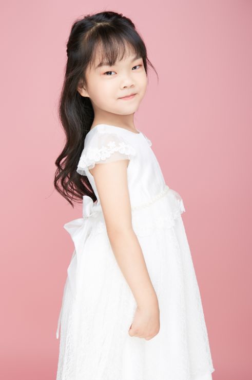 叶一诺08潘皓辰07罗佩灵06苏泰臣05罗雅馨04张梓翔03陈诗雨02郑庆府01