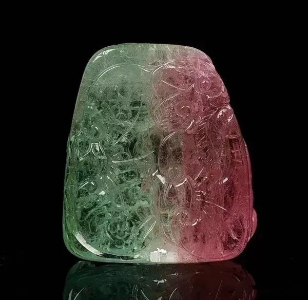 慈禧太后爱不释手的西瓜碧玺就这么俏皮
