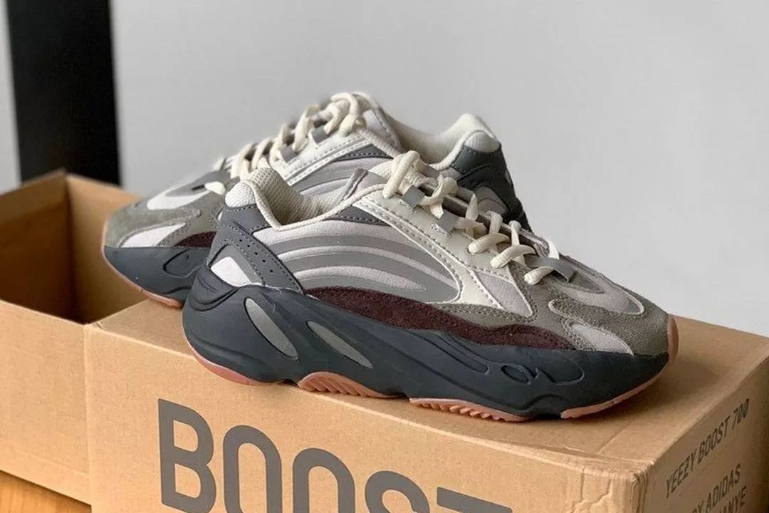 yeezy700火山灰tephra配色中国明日发售附30店抢购指南