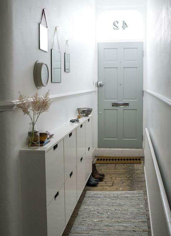 把中间的壁龛刷上另一种颜色,黑与白,立体感马上变强了,有木有?