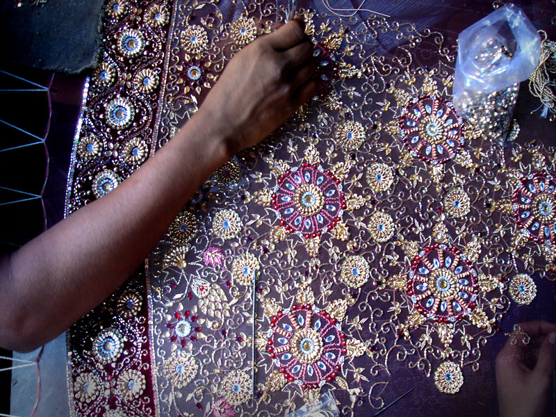 印度刺绣之传统刺绣工艺chikankarikanthaaari等的历史与发展