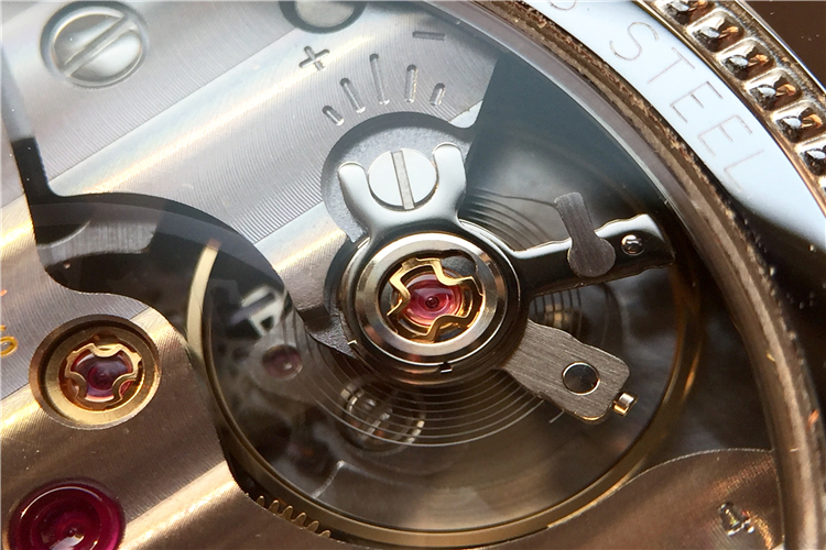 宝玑保养手表受潮去哪里维修比较好