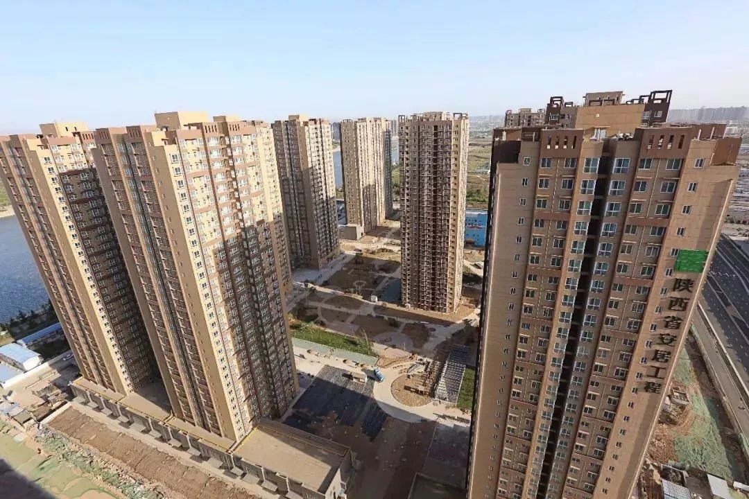 实施办法(试行)》规定,此次公开配租房源为圣鑫园保障性住房小区 a区9