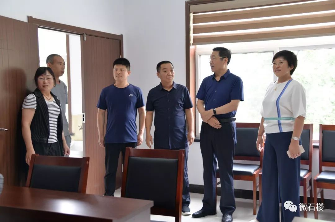 政府副县长呼鹏燕,县退役军人事务