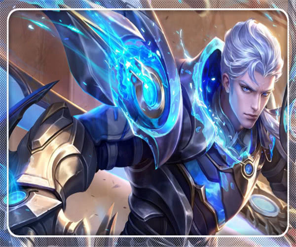 王者荣耀,白金选铠,钻石选孙策,星耀选吕布,而王者喜欢他