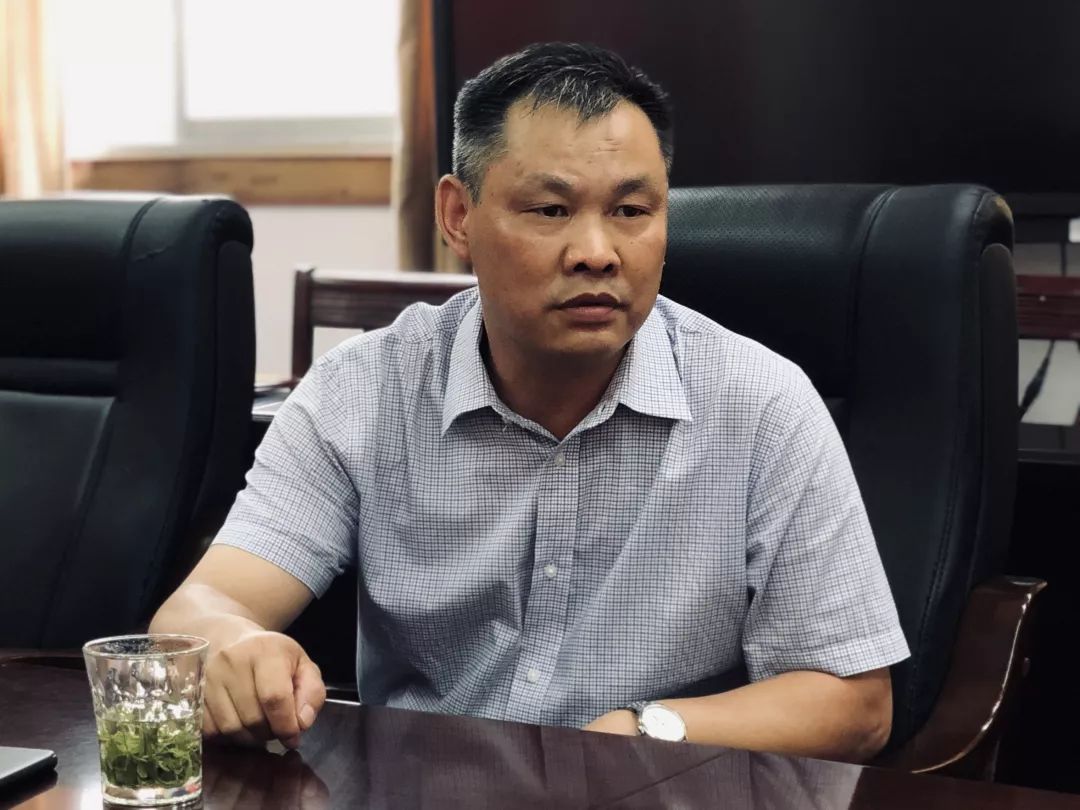 一中京信情润桃李共育栋梁