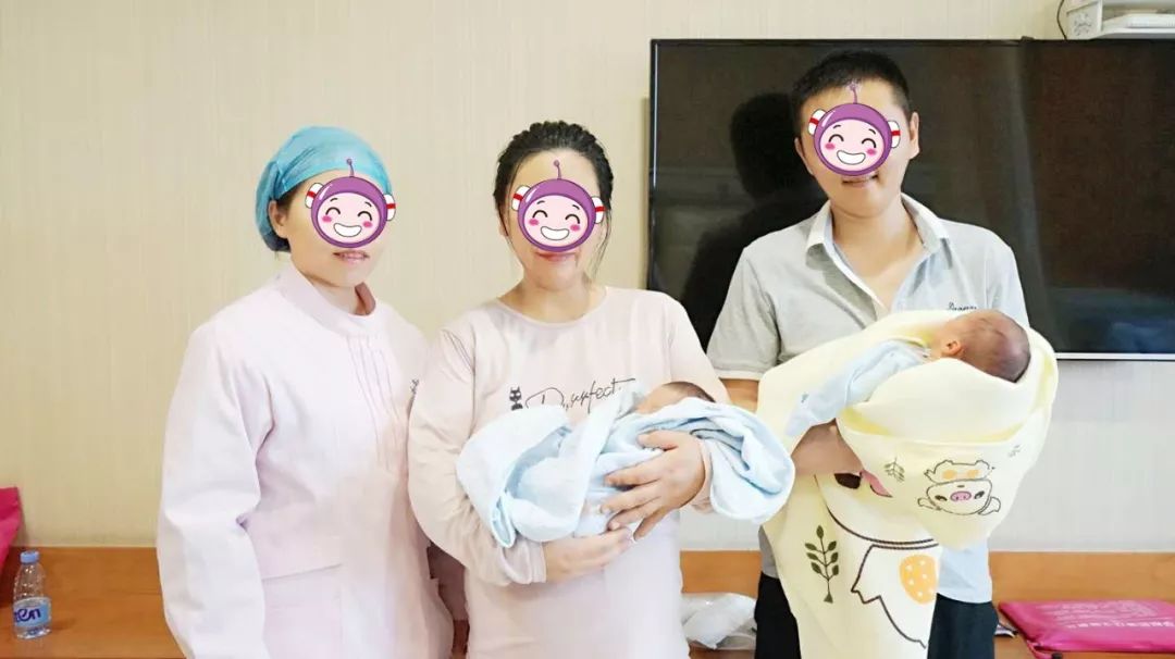 顺产双胞胎究竟有多难更何况高龄徐州这位妈妈亲自播报现场实况