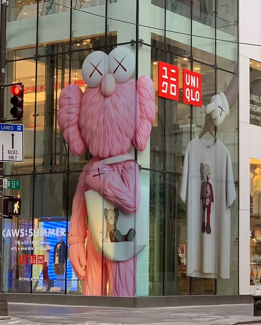 一周回顾:《论 kaws x uniqlo如何爆发哄抢病毒》