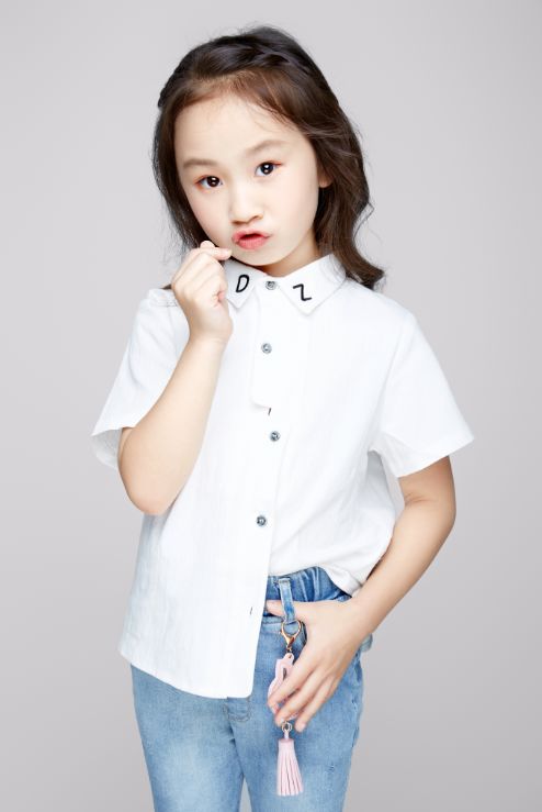 罗佩灵06苏泰臣05罗雅馨04张梓翔03陈诗雨02郑庆府01让我们来一睹小