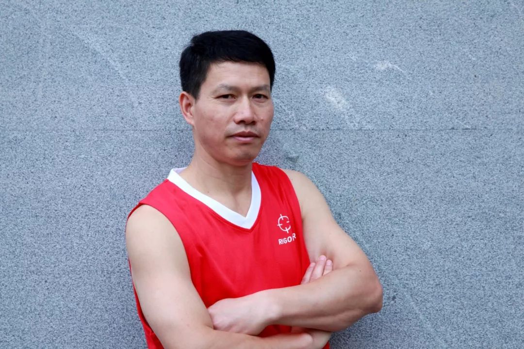 90kg何昊翔 1995年3号球员赛场英雄身高:180cm体重:75kg张科 1986年2