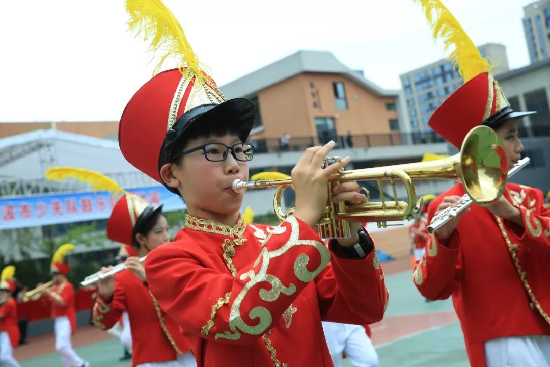 宋诏桥小学校长图片