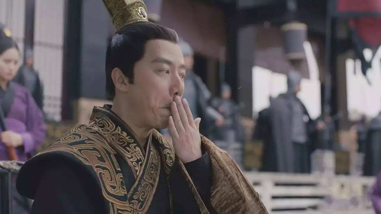 凤凰男汉灵帝的生财之道,没皮没脸地做买卖,汉王朝注定是要崩了_刘宏
