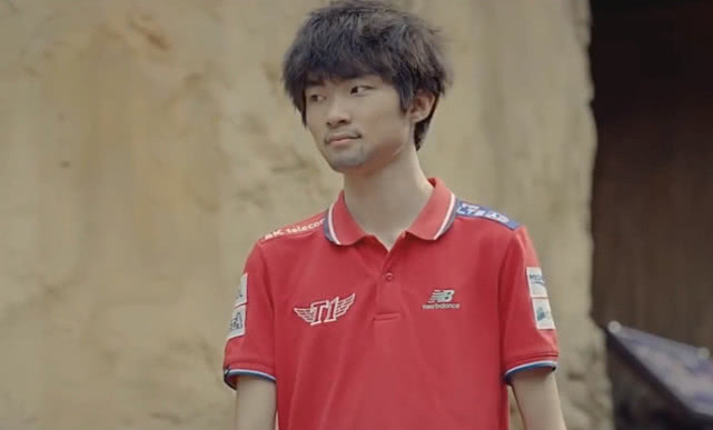 faker接广告接到手软,要走厂长的老路?_李哥