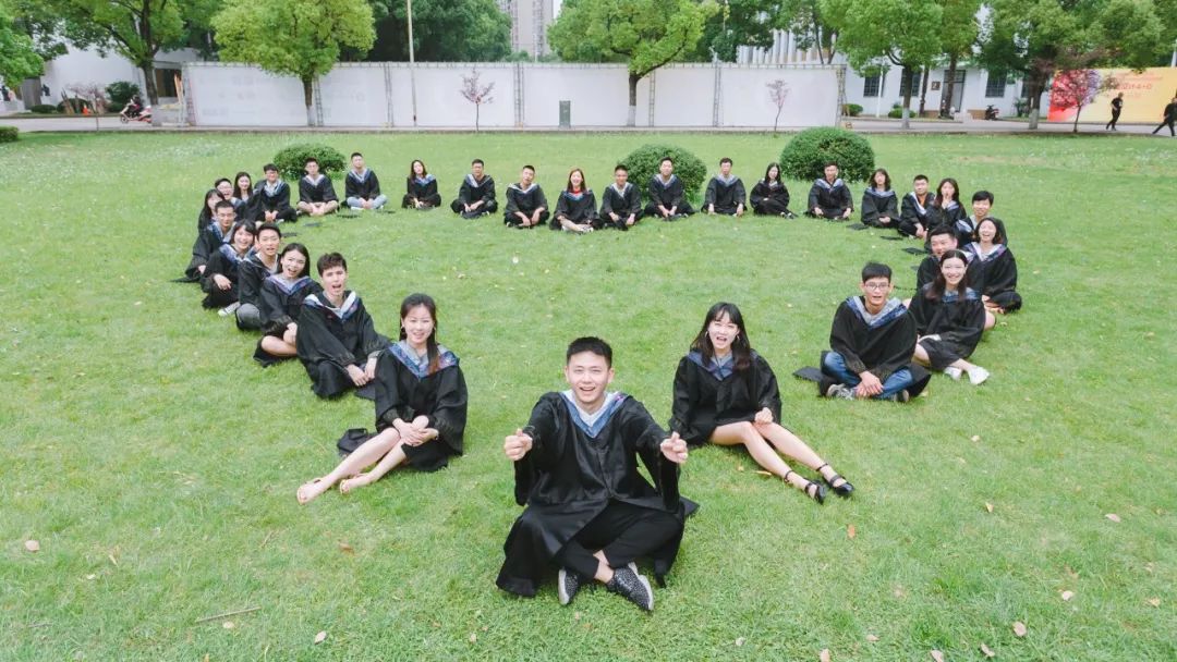 首发2019通大毕业季主题曲mv愿你永远做一个追光者