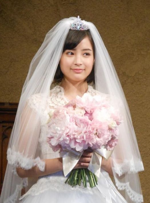 《完美世界》中山本美月再次穿上婚纱:第5名 山本美月第6名 土屋太凤