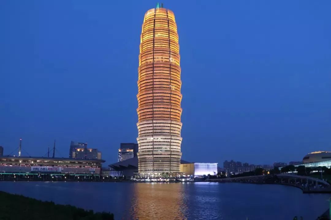 郑州二七塔河南省博物馆郑州桃花峪黄河大桥如意湖郑州普兰斯薰衣草