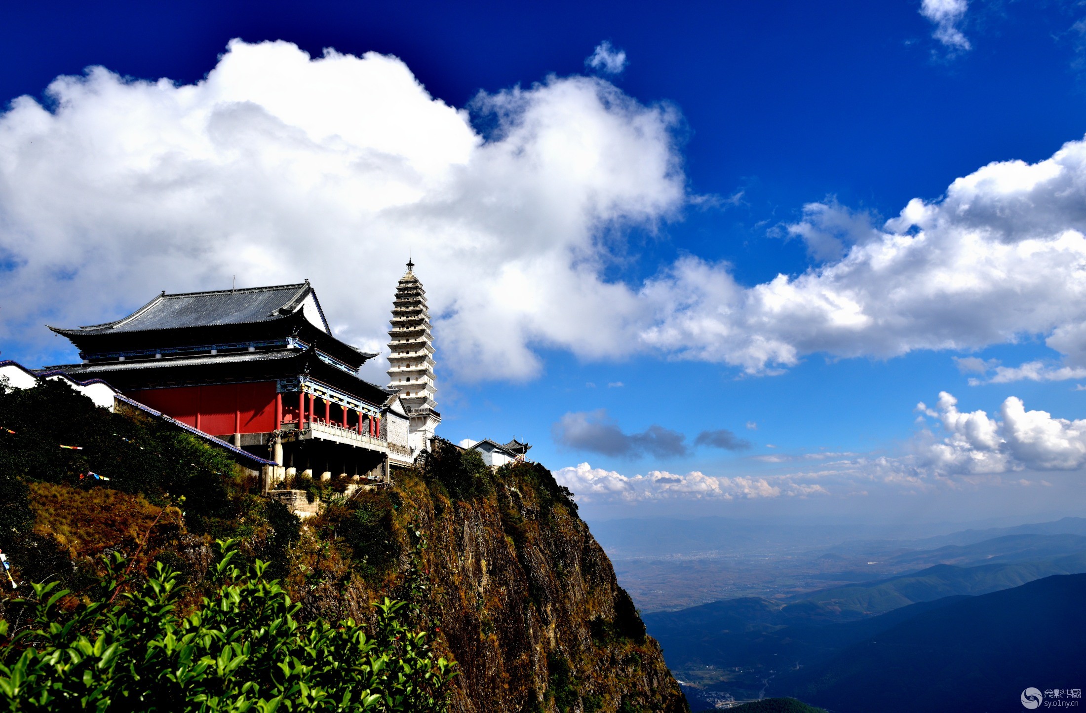 佛教圣地鸡足山图片