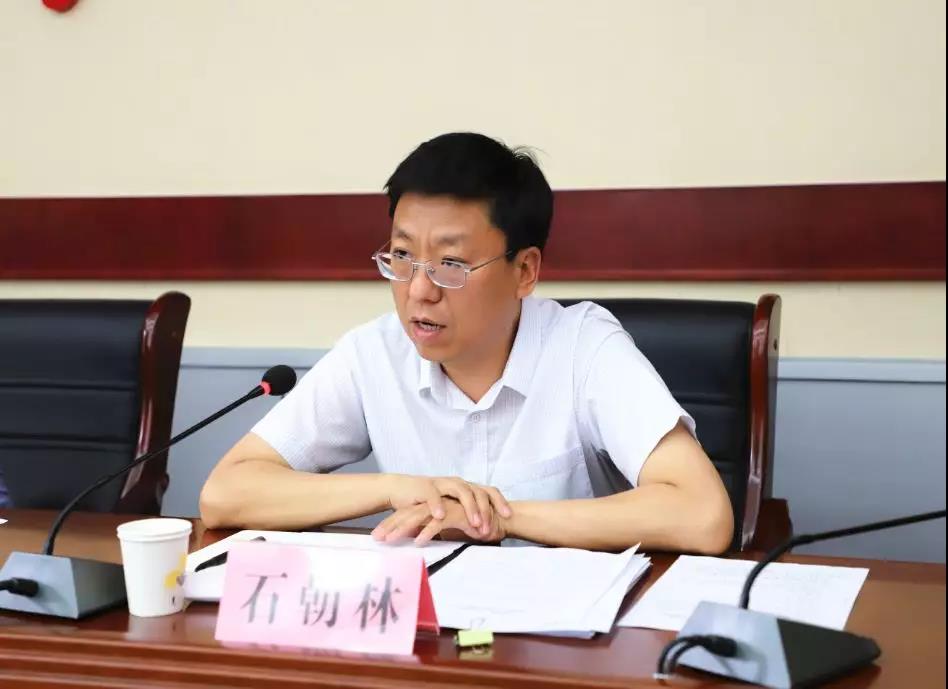 我县脱贫攻坚擂台赛(乡镇扶贫办主任专场)暨扶贫开发和脱贫工作领导