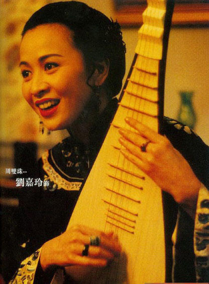 《海上花》剧照至于罗子富与黄翠凤这对,重点在后者.