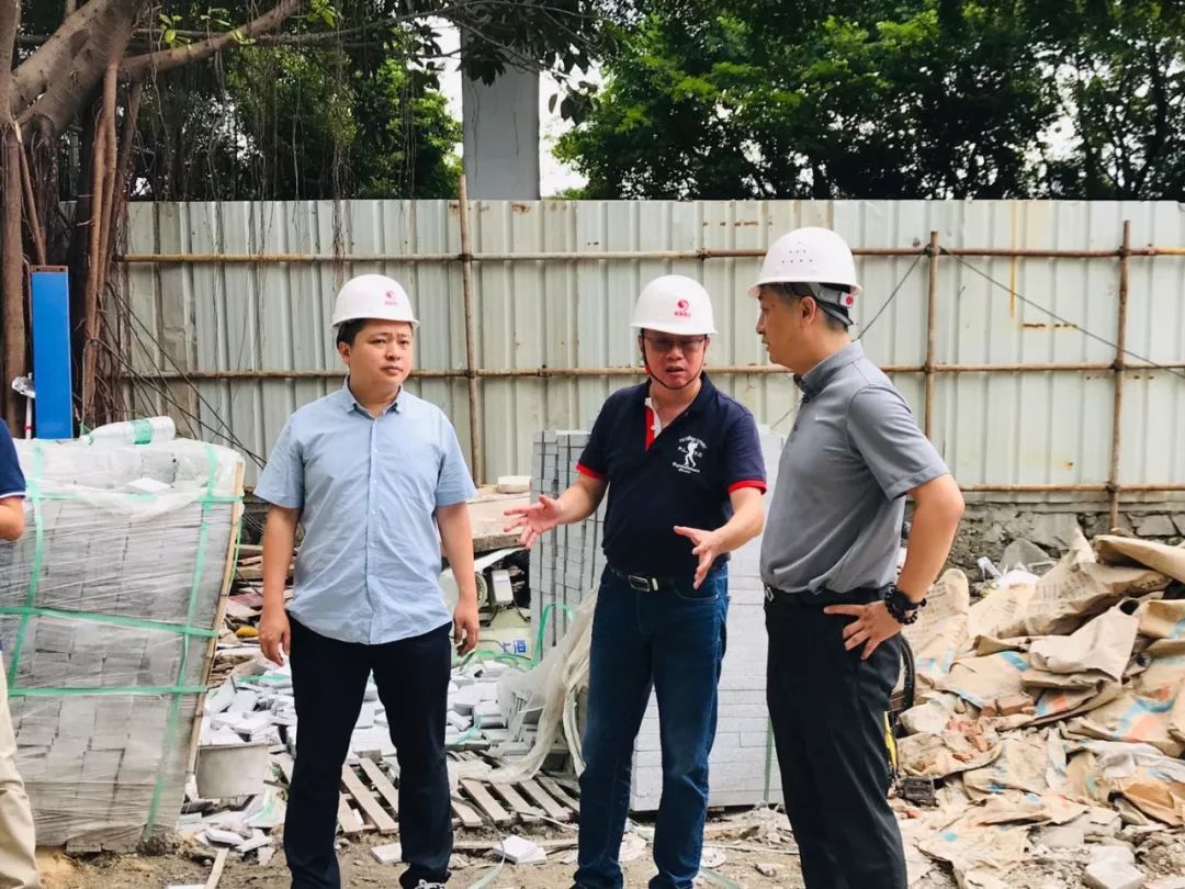 广州市海珠区瑞宝街道书记余强一行莅临东晓南海珠智汇科技园调研指导