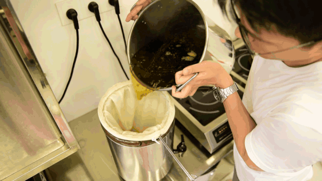 澄海自创の手摇奶茶,喜提第③家分店,买几杯送几杯!