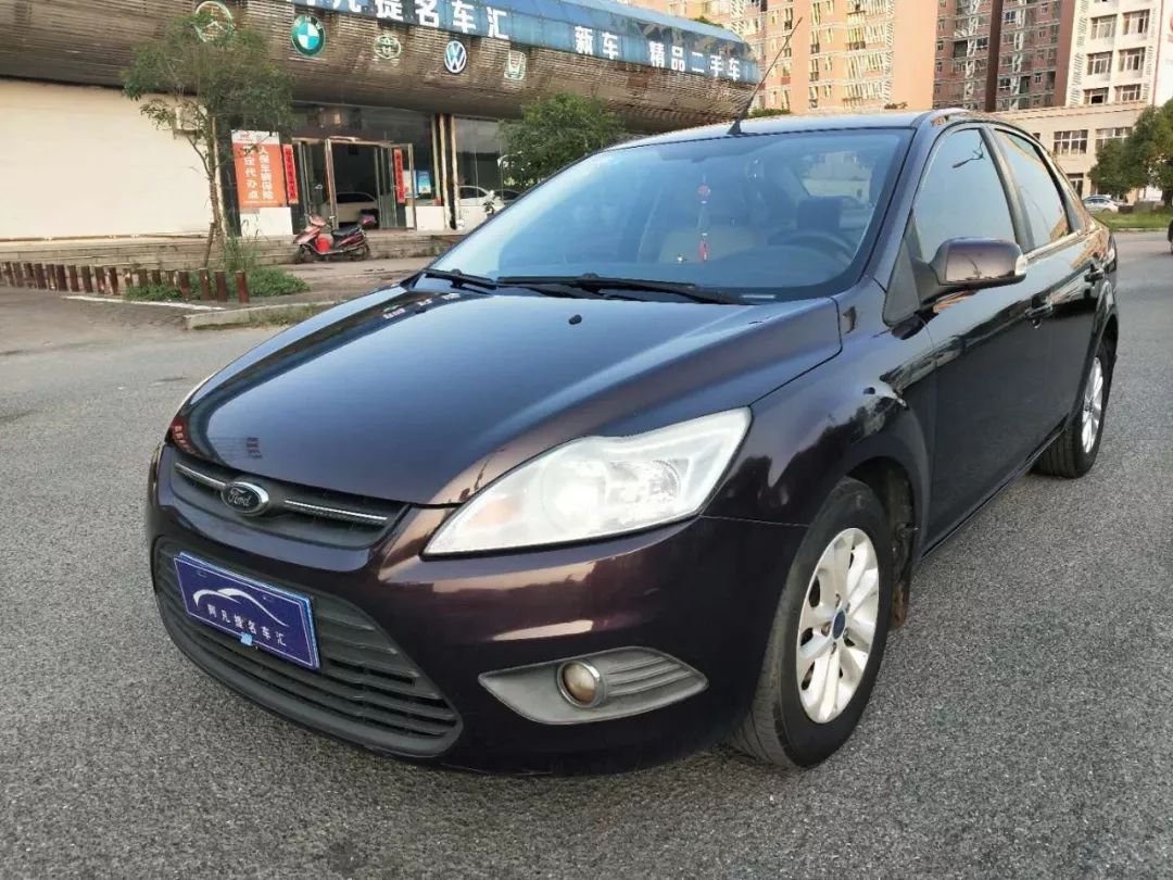 14年精品福克斯只要4xx万元