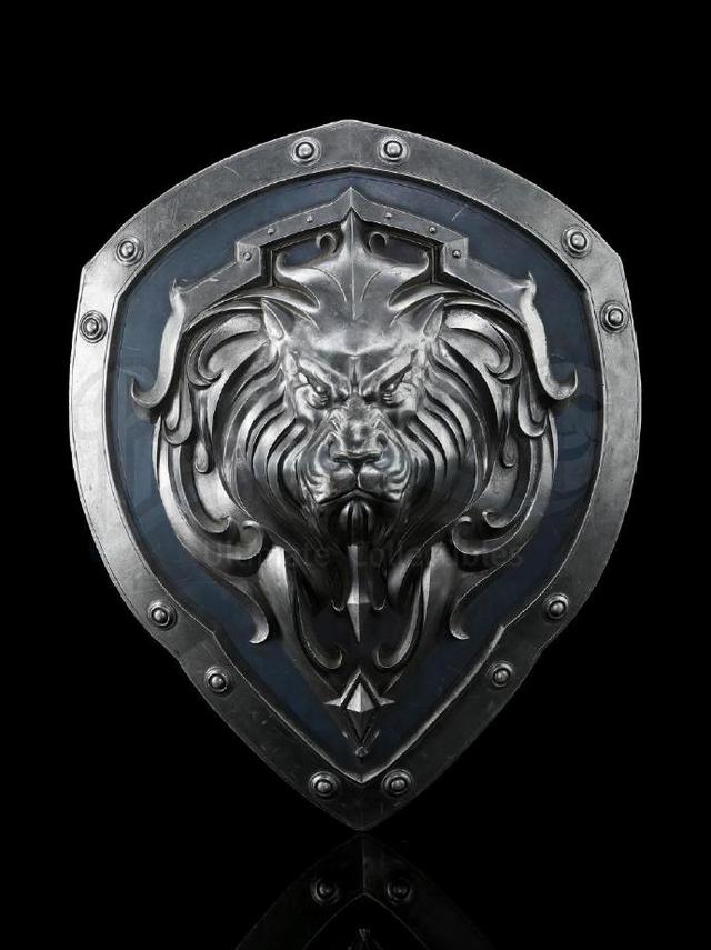 魔兽电影拍卖会又开始了 莱恩盔甲最高38万rmb