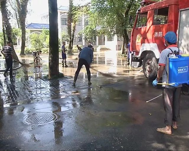 微吉安洪水消退白鹭洲中学今天起恢复上课