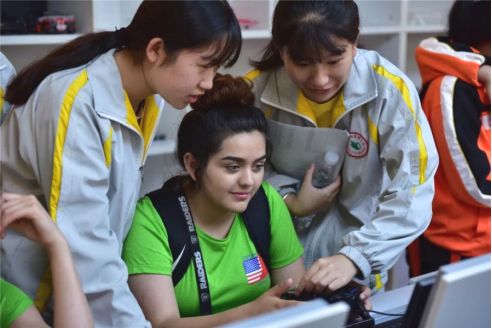 校际交流飞虎精神铭记心中美情谊永久长官渡二中中美学生学访交流记