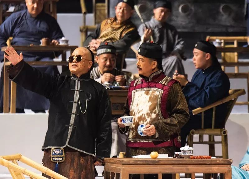 四川话版茶馆第二轮全国巡演首站广东艺术剧院丨观众惊呼太震撼