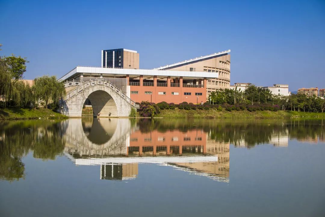 福建医科大学老校区图片