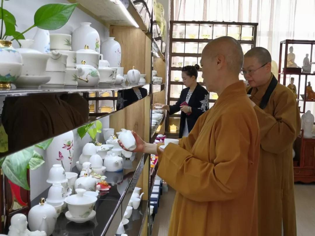 台湾佛光山德化陶瓷艺术展圆满落幕