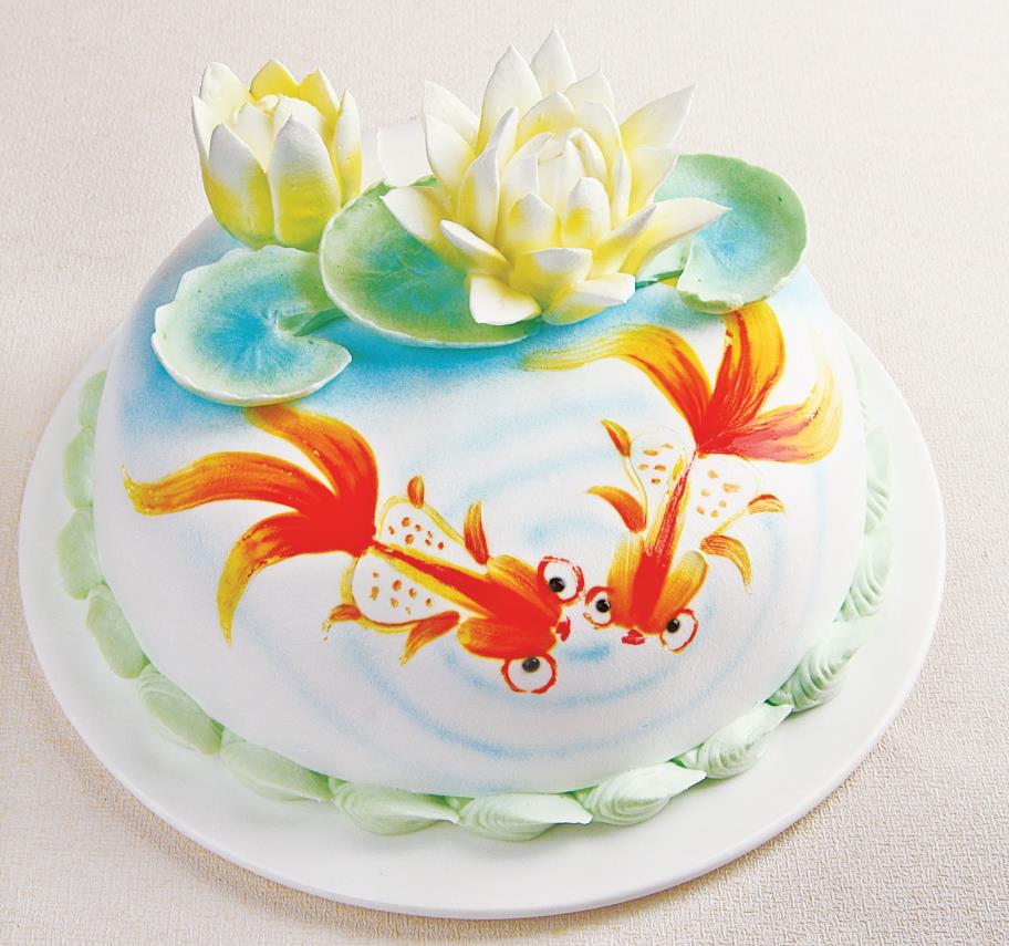 这是被烘焙耽误的艺术家金鱼蛋糕惟妙惟肖卖500元一个不过分